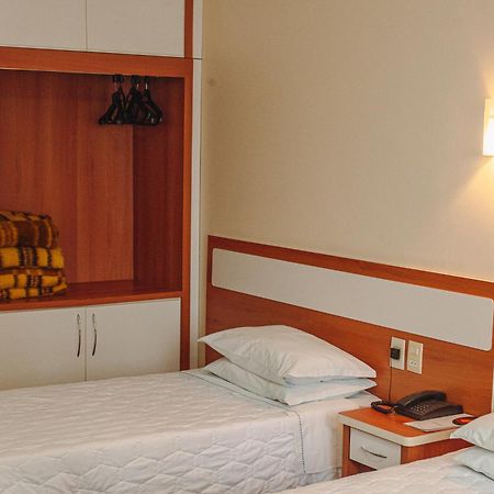Hotel San Silvestre Tubarao Exterior photo
